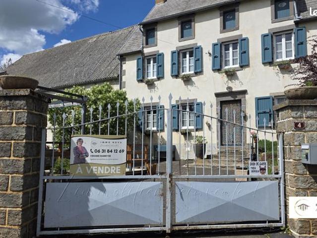 Maison 7 pièces 245 m²