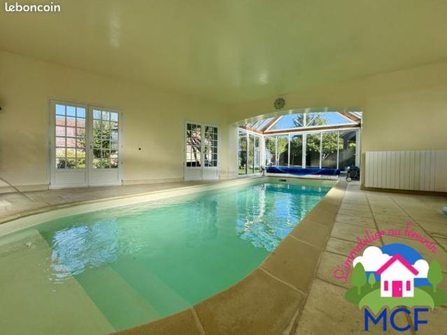 Propriété 7 pièces 247 m²