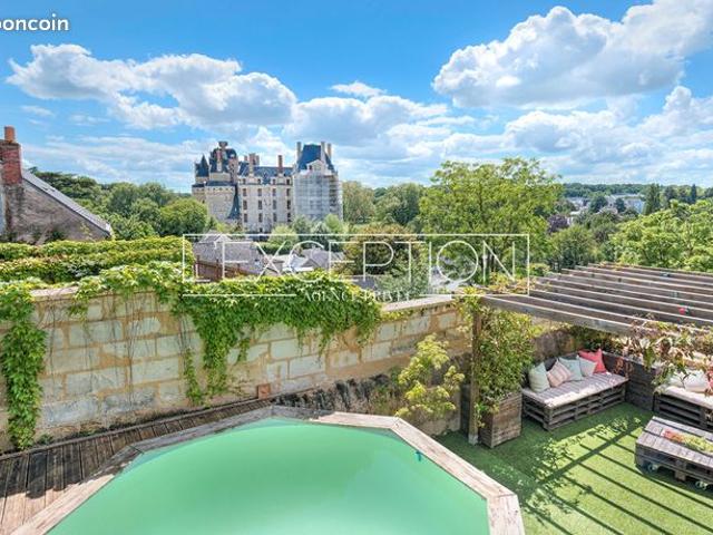 Propriété 7 pièces 248 m²