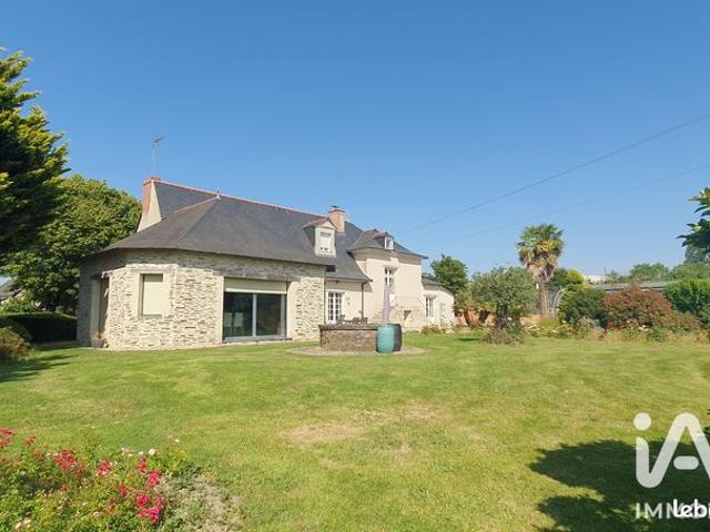 Propriété 7 pièces 248 m²