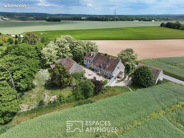 Propriété 7 pièces 249 m²