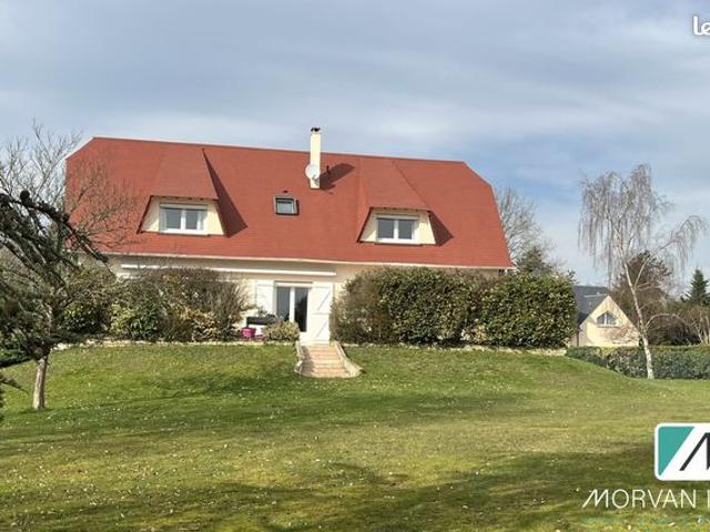 Propriété 7 pièces 240 m²