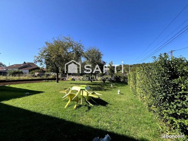 Propriété 7 pièces 240 m²