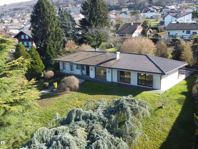 Propriété 7 pièces 240 m²