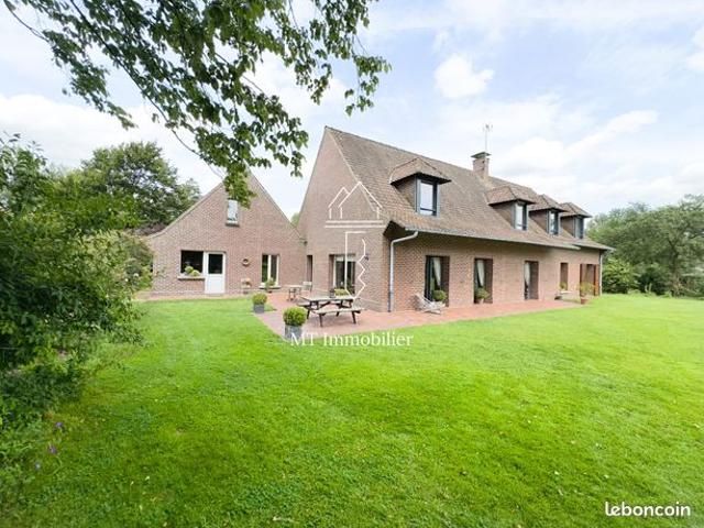 Propriété 7 pièces 241 m²