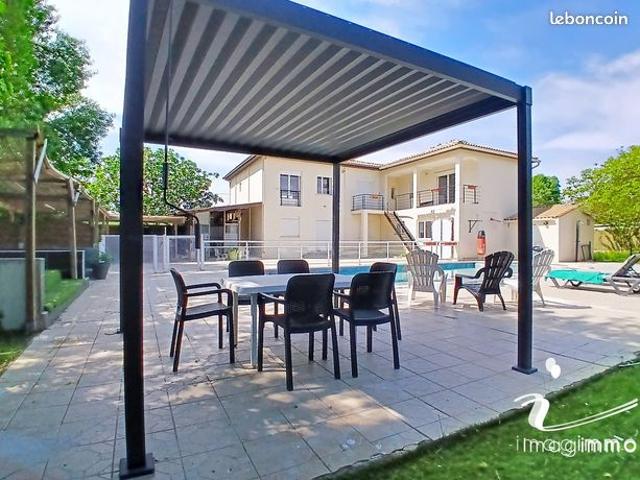 Propriété 7 pièces 254 m²