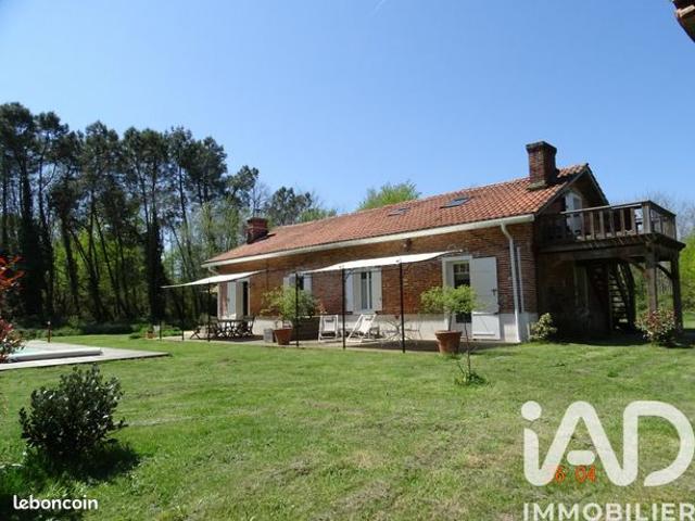 Propriété 7 pièces 250 m²
