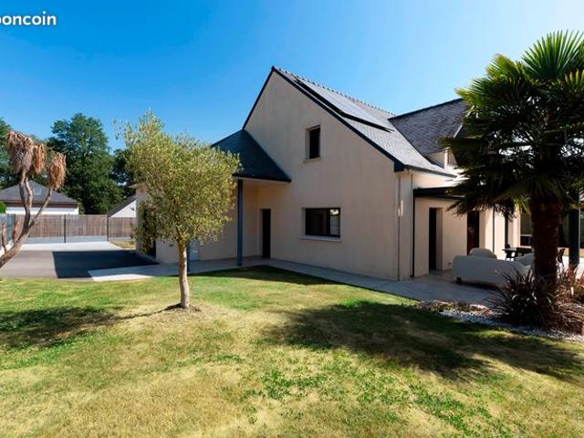 Propriété 7 pièces 250 m²