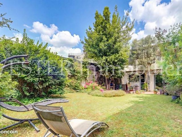 Propriété 7 pièces 250 m²