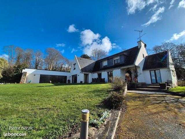 Propriété 7 pièces 250 m²