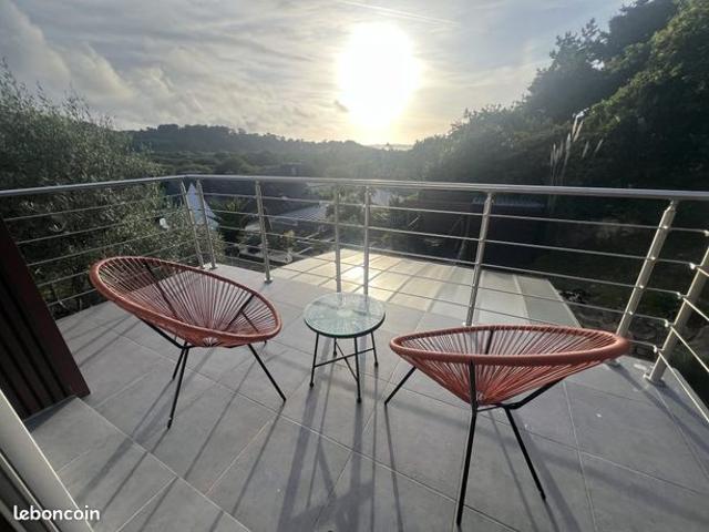 Propriété 7 pièces 252 m²