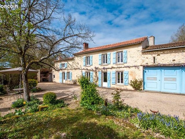 Propriété 7 pièces 265 m²