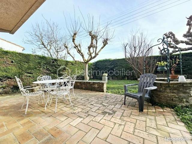 Propriété 7 pièces 265 m²