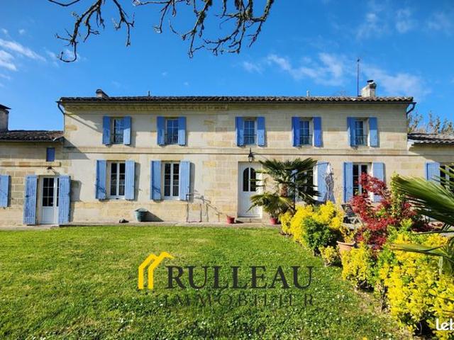 Propriété 7 pièces 267 m²
