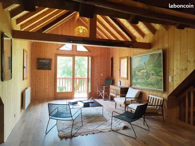Propriété 7 pièces 269 m²