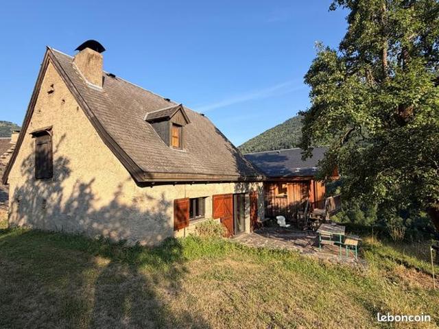 Propriété 7 pièces 269 m²