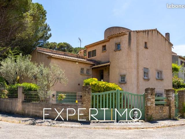 Propriété 7 pièces 260 m²