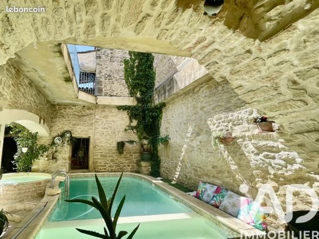 Propriété 7 pièces 260 m²