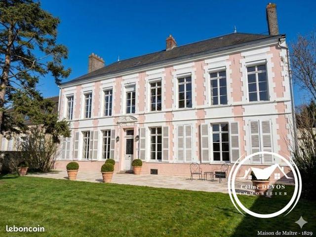 Propriété 7 pièces 260 m²