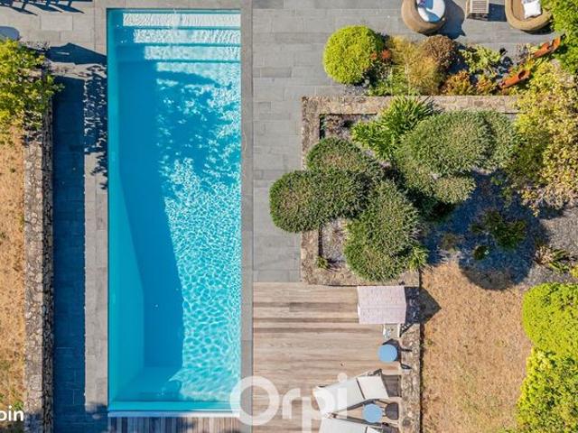 Propriété 7 pièces 260 m²