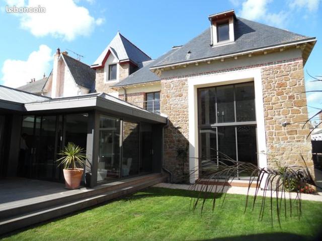 Propriété 7 pièces 260 m²