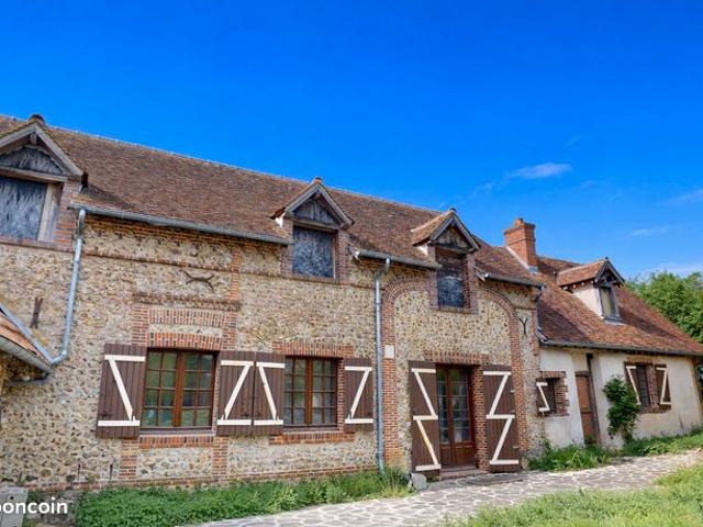 Propriété 7 pièces 263 m²