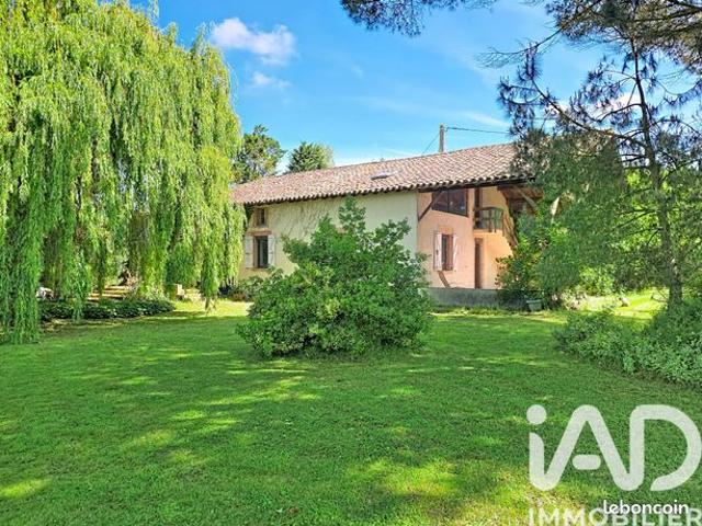 Propriété 7 pièces 277 m²