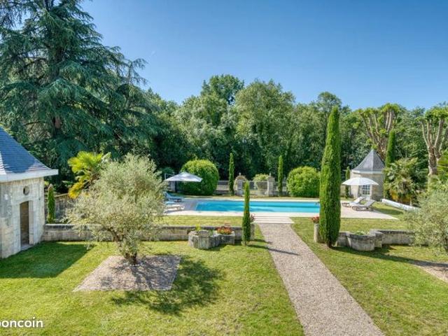 Propriété 7 pièces 270 m²