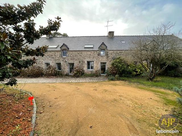 Propriété 7 pièces 270 m²