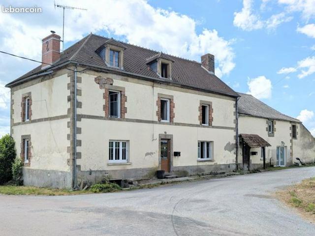 Propriété 7 pièces 272 m²