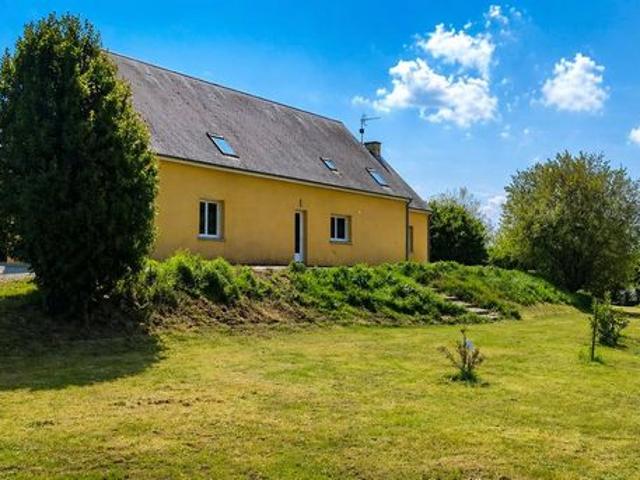 Maison familiale 7 pièces 273 m²
