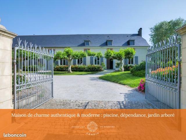 Propriété 7 pièces 285 m²