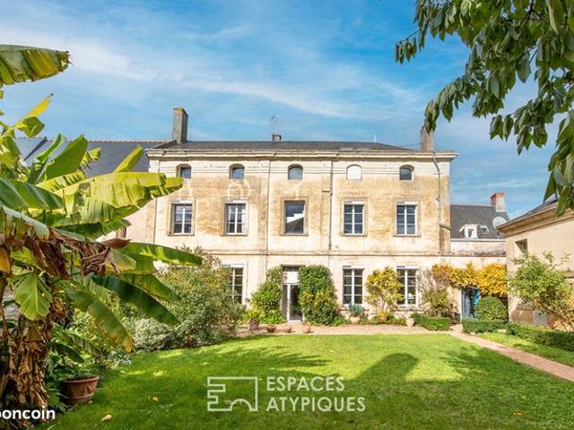 Propriété 7 pièces 283 m²