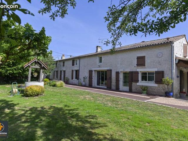 Propriété 7 pièces 292 m²