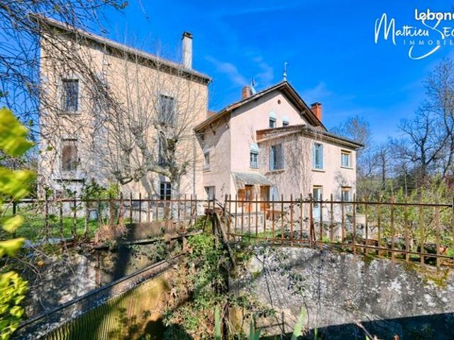 Propriété 7 pièces 292 m²
