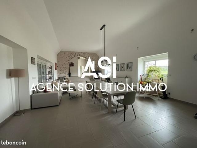 Propriété 7 pièces 305 m²