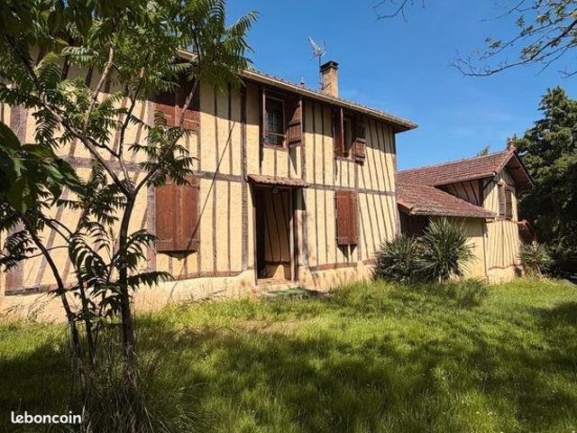 Propriété 7 pièces 300 m²