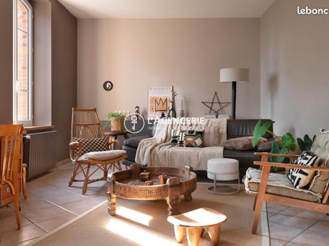 Propriété 7 pièces 300 m²