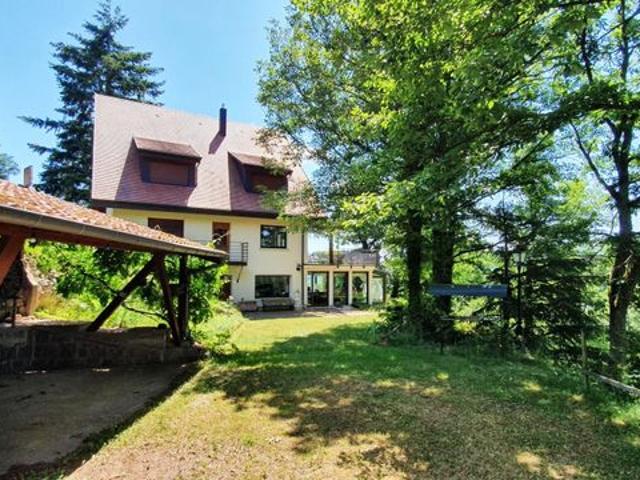 Propriété 7 pièces 312 m²