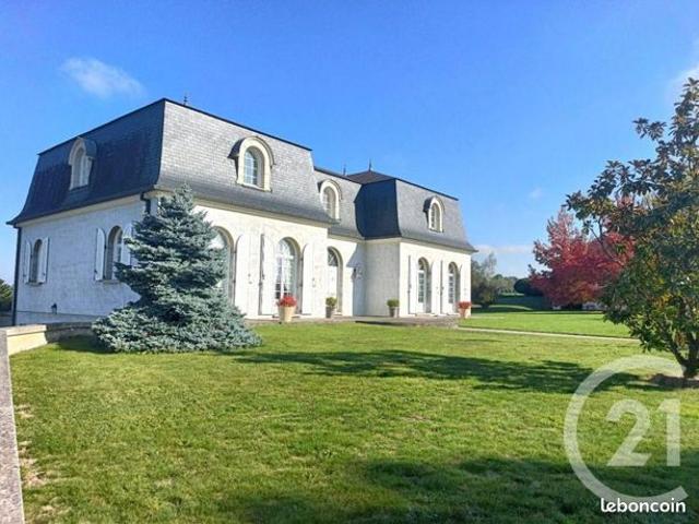 Propriété 7 pièces 312 m²