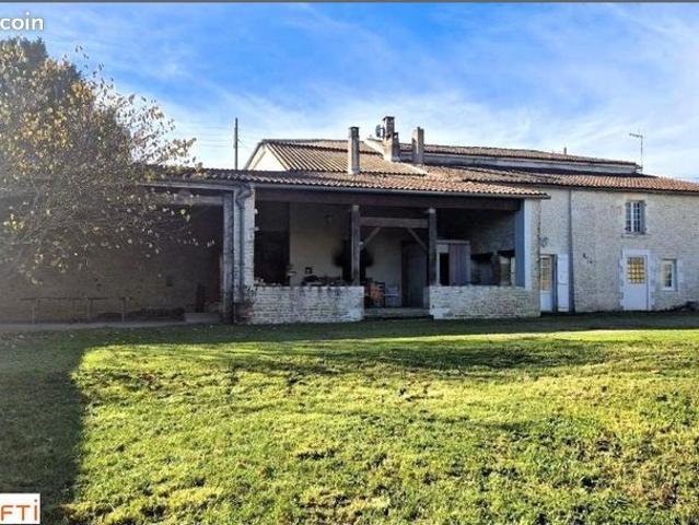 Propriété 7 pièces 312 m²
