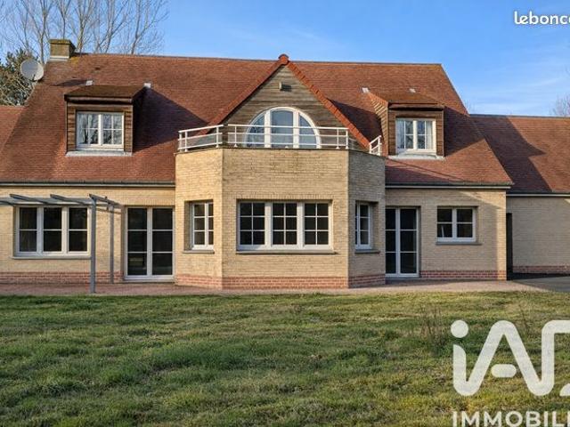 Propriété 7 pièces 313 m²