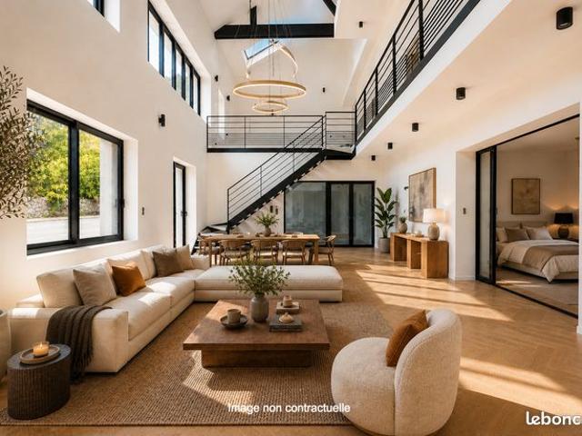 Propriété 7 pièces 320 m²