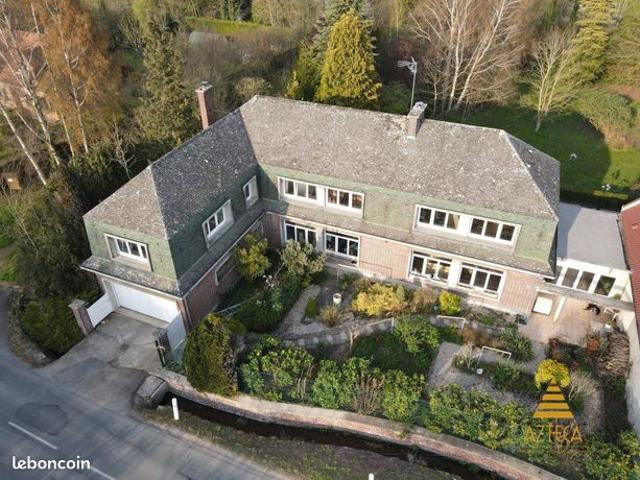 Propriété 7 pièces 321 m²