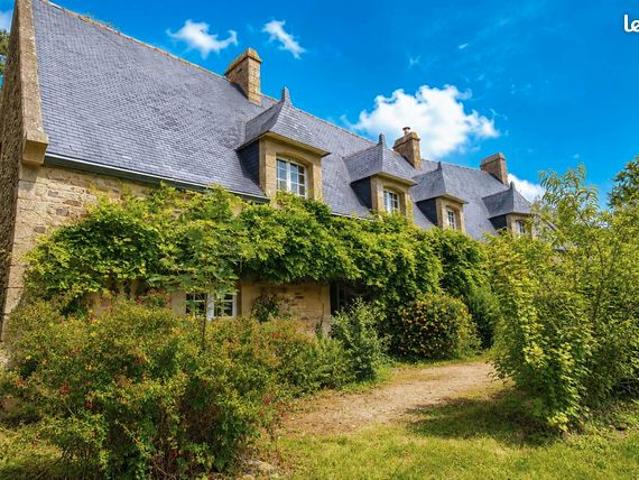 Propriété 7 pièces 330 m²