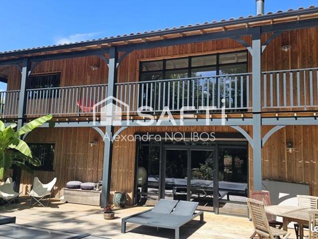 Propriété 7 pièces 330 m²