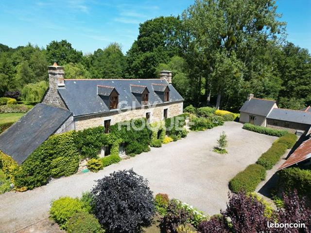Propriété 7 pièces 342 m²
