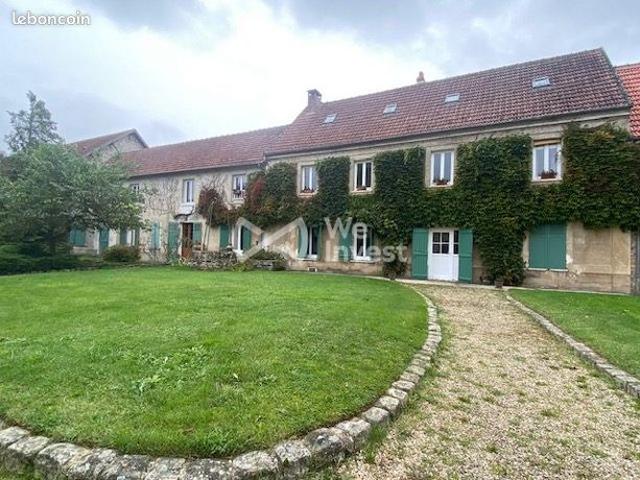 Propriété 7 pièces 355 m²