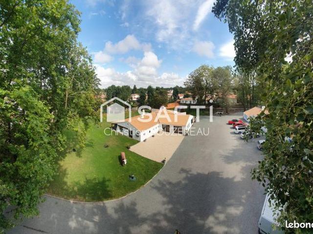 Propriété 7 pièces 357 m²