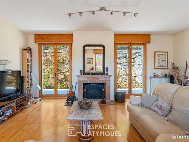 Propriété 7 pièces 379 m²